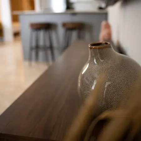 Pet Friendly! Private Retreat In Nob Hill Villa